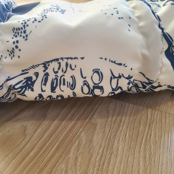 Sea Bags White on Navy Octopus Handbag Tote NWT - Picture 9 of 11